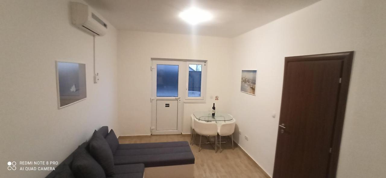 Apartment On The Beach ロクヴァ・ロゴズニツァ エクステリア 写真